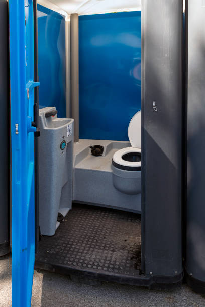 Portable restroom solutions in Cross Roads, TX